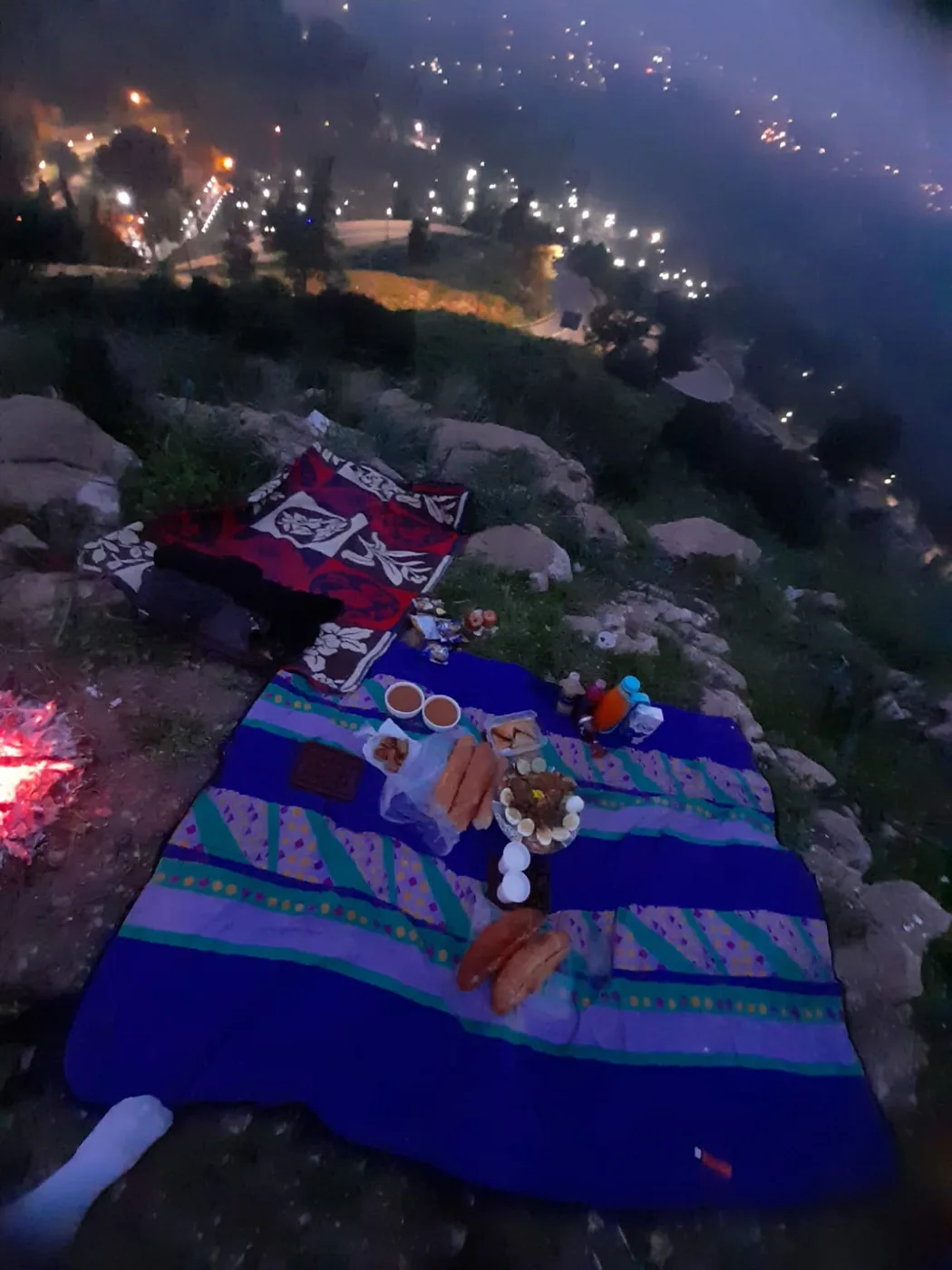 Iftar marocain traditionnel pendant le Ramadan